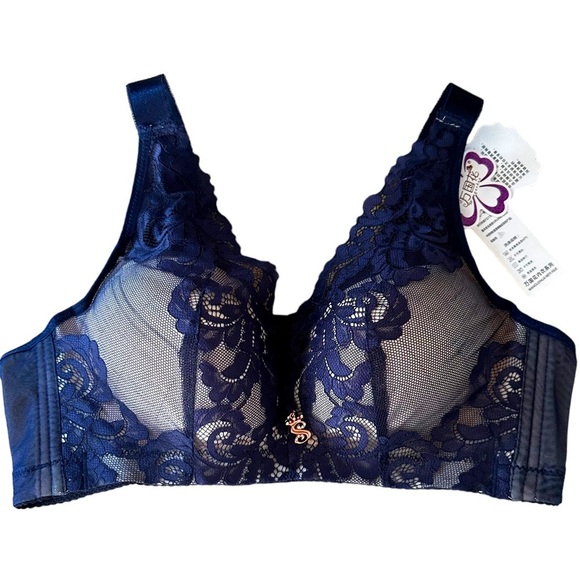 🌻 4/$25 Navy Blue Lace Full Coverage Bra, 42D - Picture 1 of 4